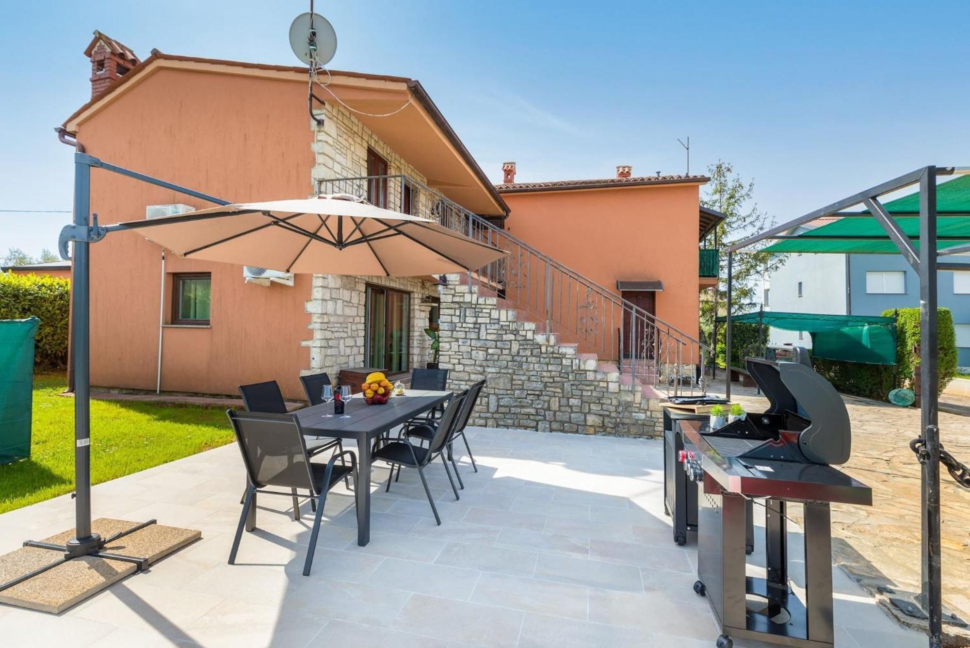 Holiday Home Dori Fažana Εξωτερικό φωτογραφία